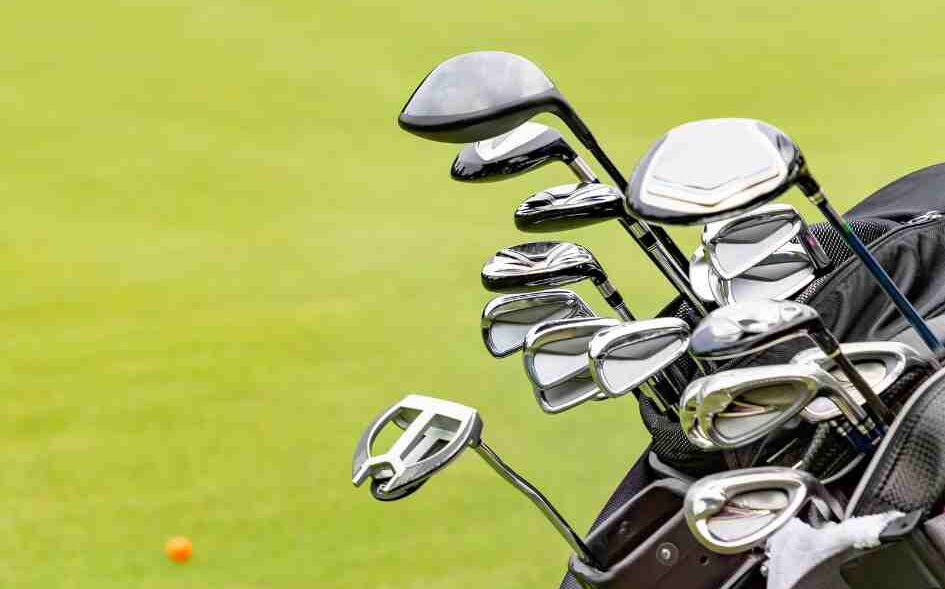 What Golf Clubs Do I Need as a Beginner