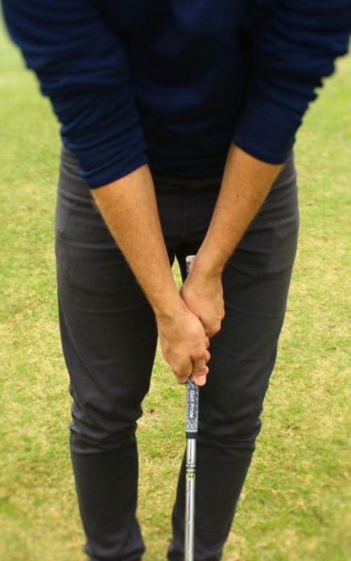 How to Hold a Golf Club for Beginners - grip with confidence